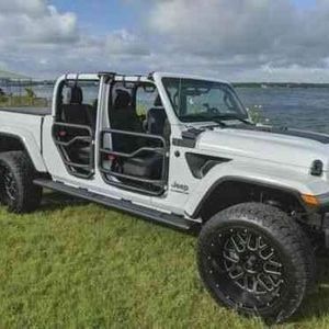 Meet your Posher, Alexander